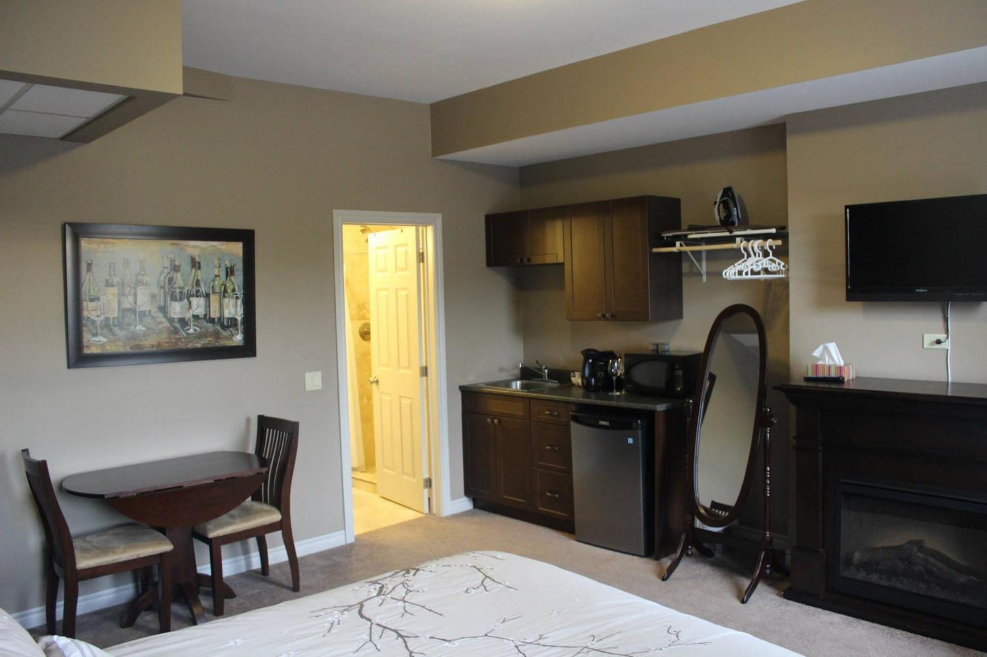 The Avonlea Inn Stratford Esterno foto