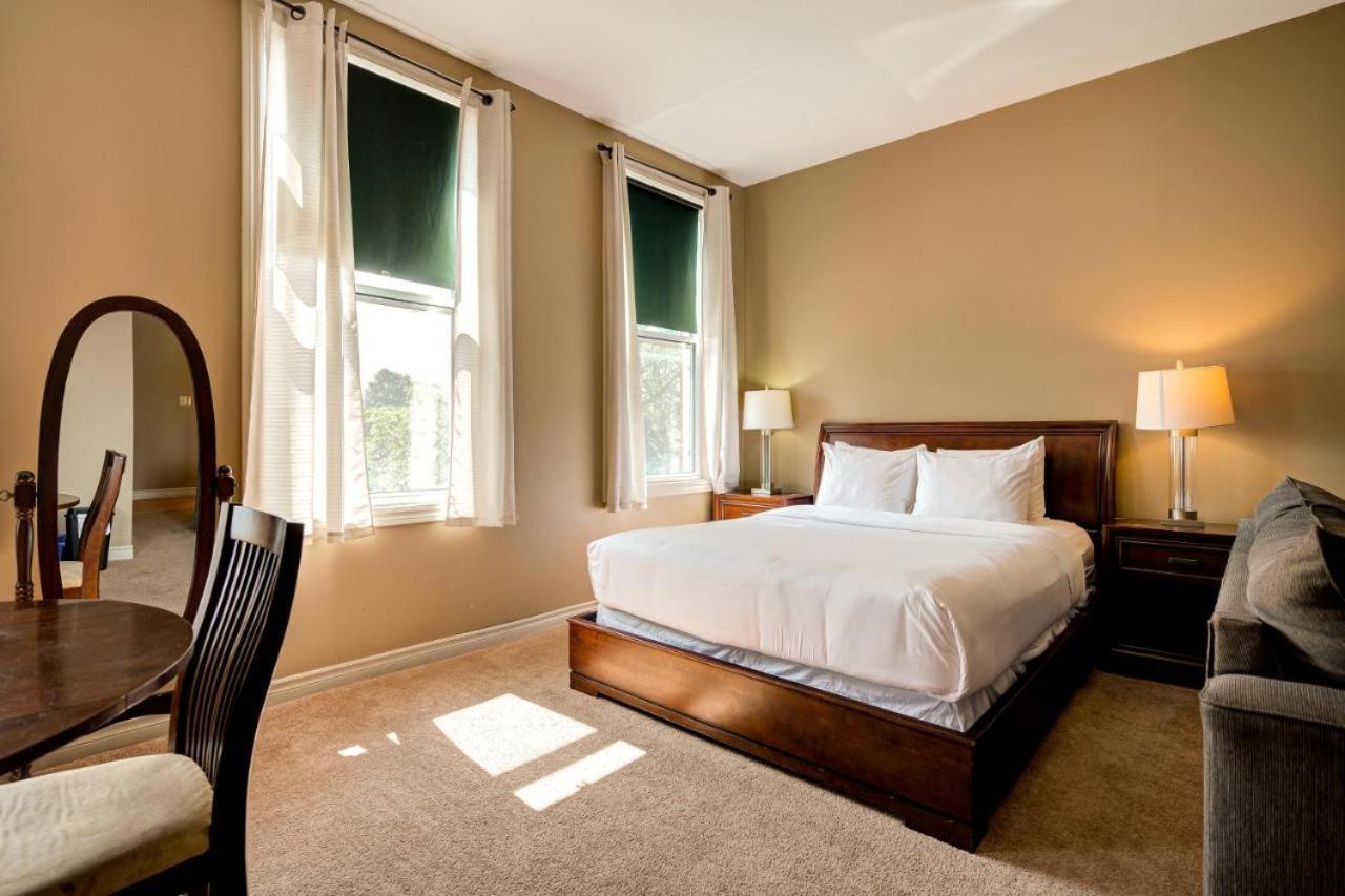 The Avonlea Inn Stratford Esterno foto